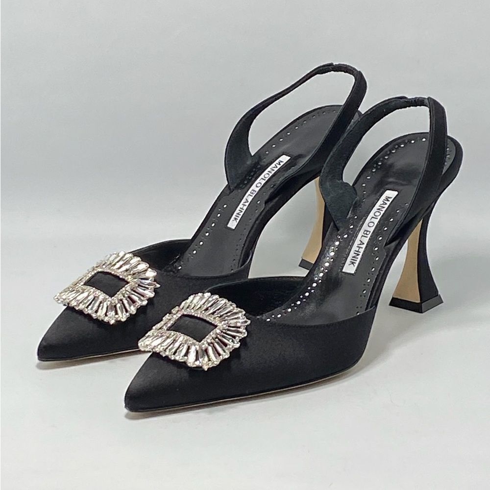 Manolo Blahnik Prietasli 90 Embellished Satin Slingback Pumps size 41.5